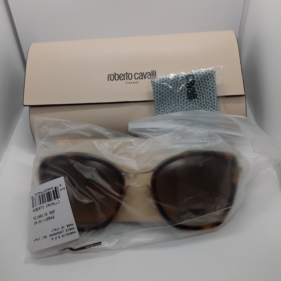 Roberto Cavalli Cat Eye Sunglasses - Picture 3 of 7